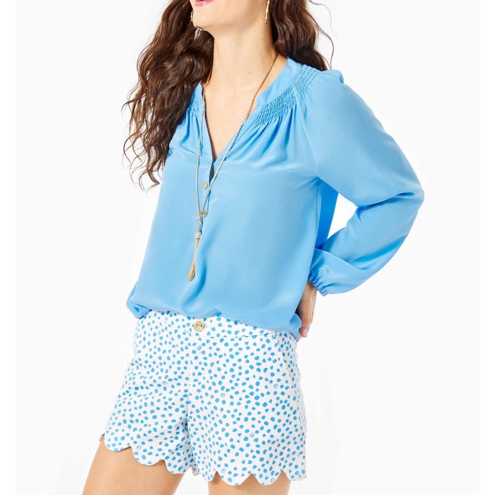 Lilly Pulitzer Buttercup Stretch Shorts Blue
